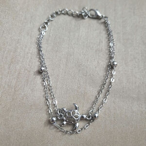 Sea turtle silver layered bracelet